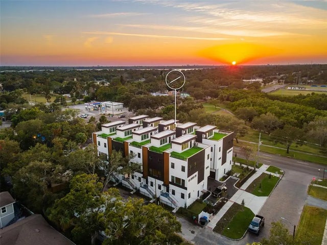 2104 4th Street S, ST PETERSBURG