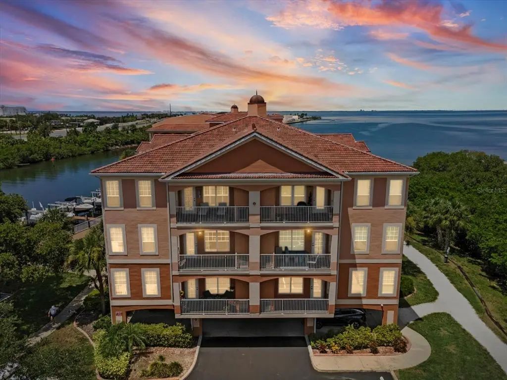 5000 Culbreath Key Way 9-301, TAMPA