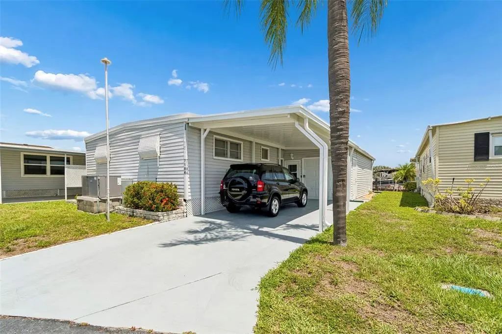 7186 Mount Arlington Drive Ne 421, ST PETERSBURG