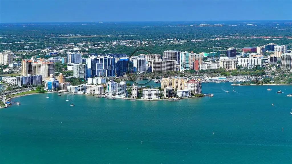 1233 N Gulfstream Avenue 1404, SARASOTA