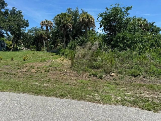 * Namatka Avenue 21, NORTH PORT