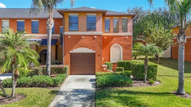 1046 Tullamore Drive, WESLEY CHAPEL