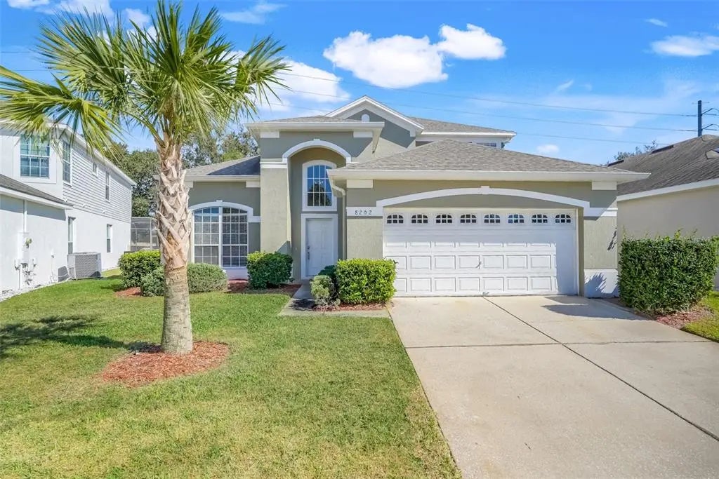 8202 Fan Palm Way, KISSIMMEE