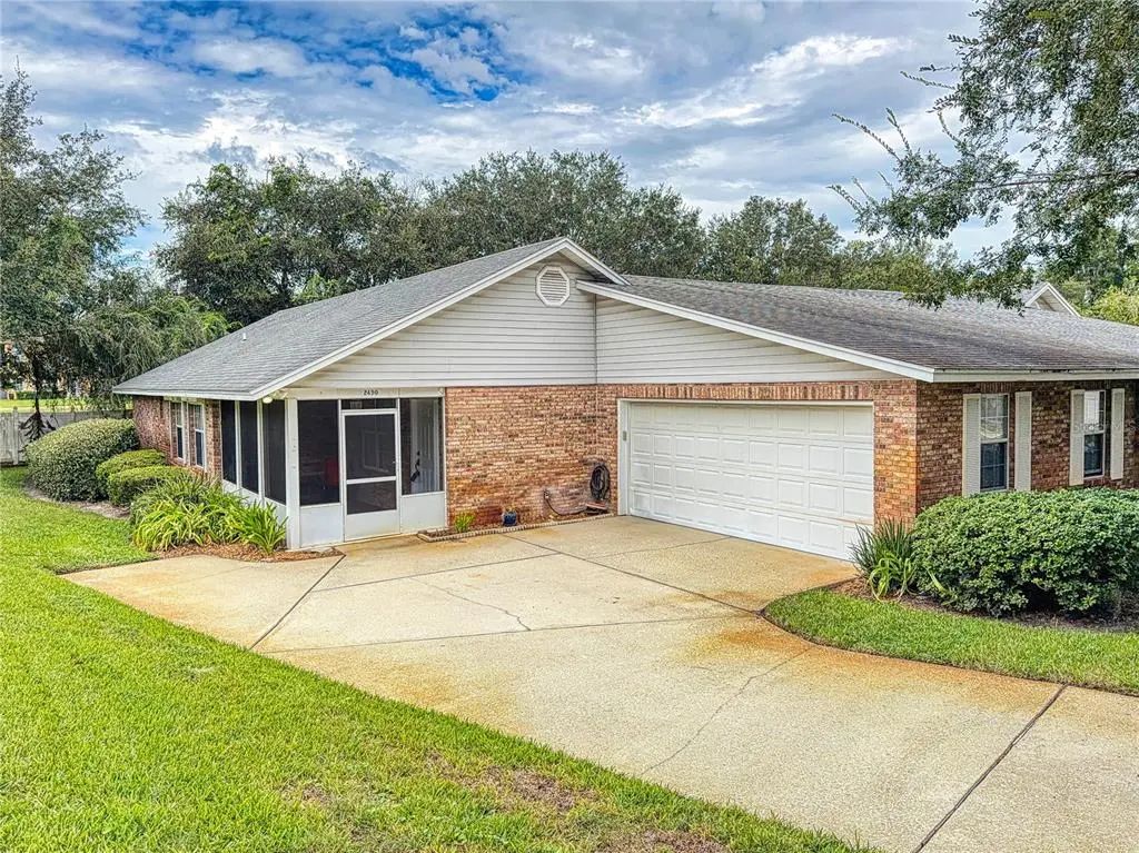 2490 S Glen Eagles Drive, DELAND