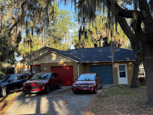 414 Jennifer Lane, EUSTIS