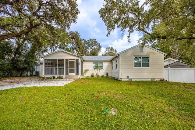 1499 W River Shore Way, TAMPA