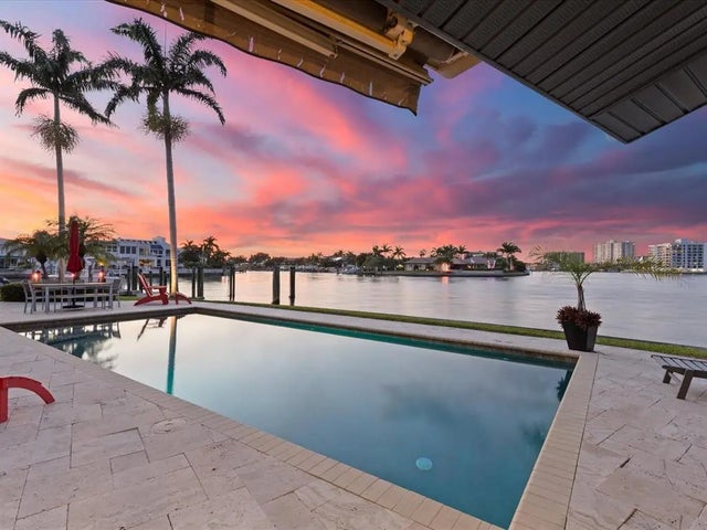 621 Belle Isle Avenue, BELLEAIR BEACH