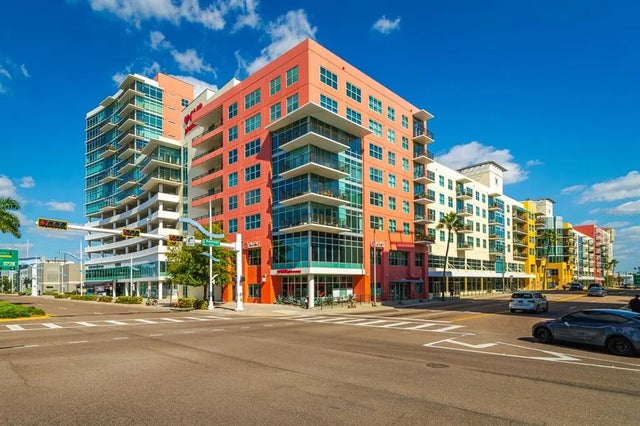 1120 E Kennedy Boulevard 619, TAMPA