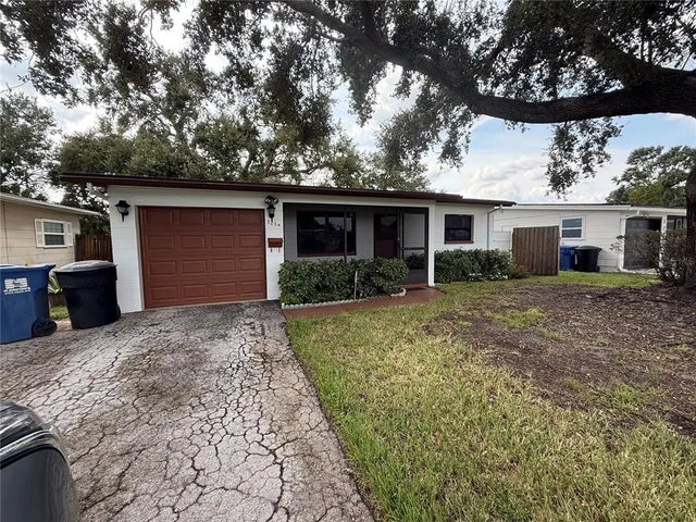 3234 37th Street N, ST PETERSBURG