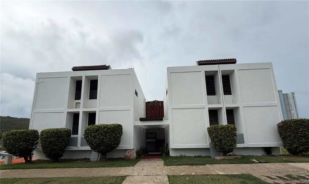 Cond Villa Marina J-202, FAJARDO