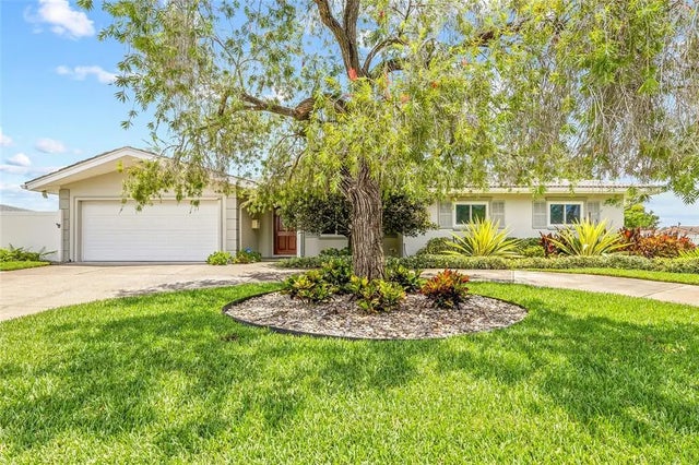 4201 10th Street Ne, ST PETERSBURG