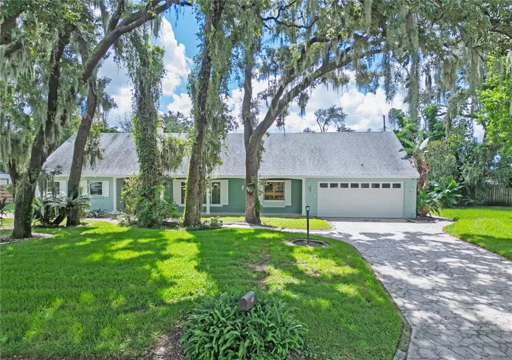 615 Valle Vista Drive, BRANDON