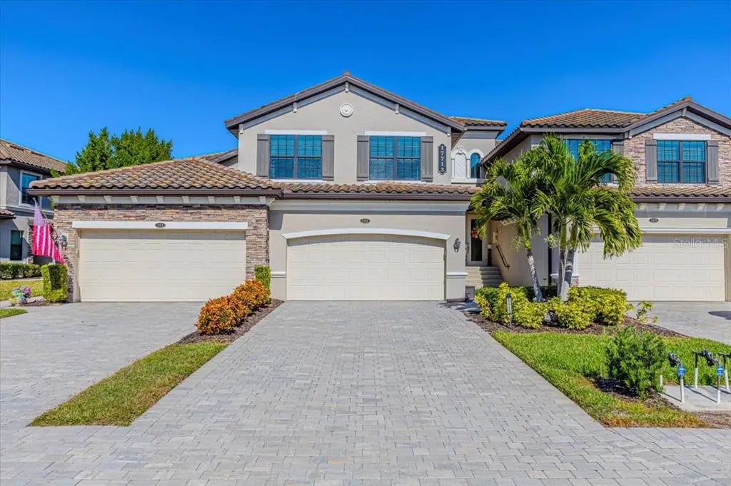 17713 Gawthrop Drive 102, BRADENTON