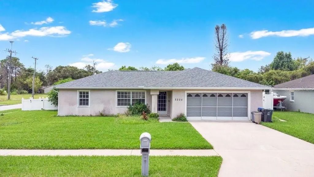 2225 Maryland Avenue, TITUSVILLE