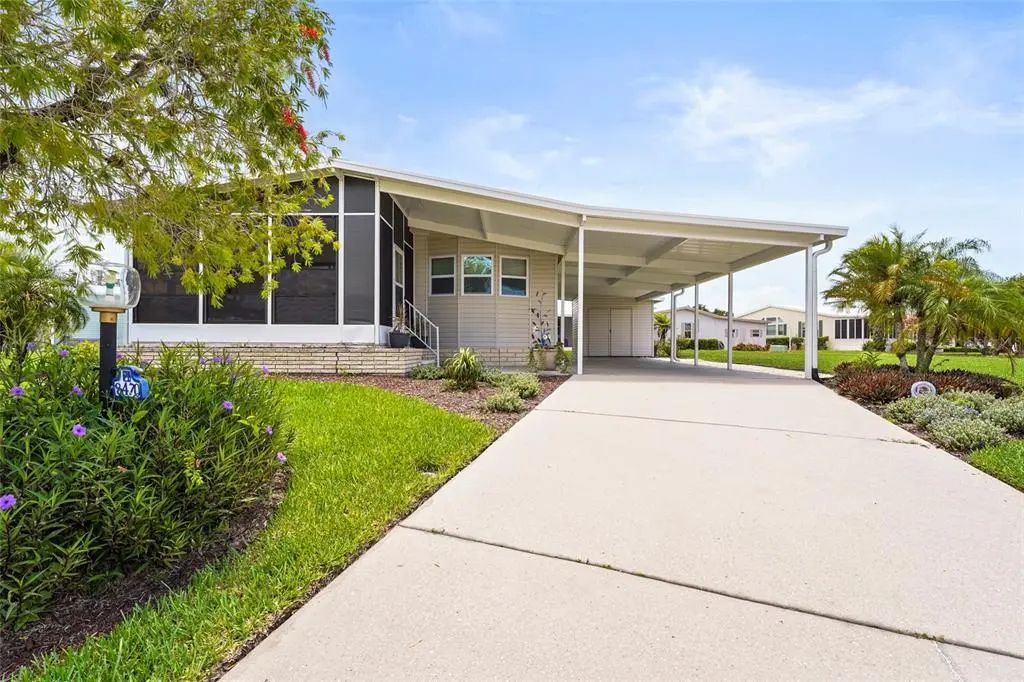 8470 Imperial Circle, PALMETTO