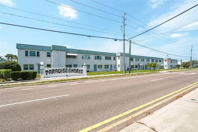 5356 81st Street N 26, ST PETERSBURG