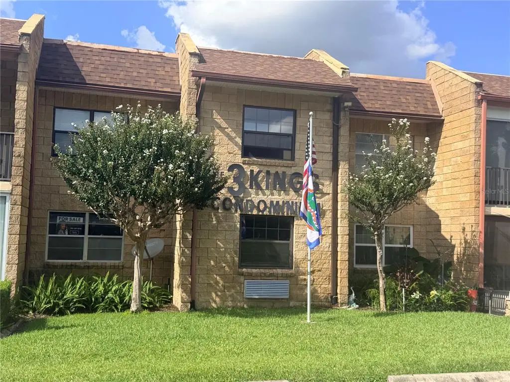 2845 Ne 3rd Street 215, OCALA