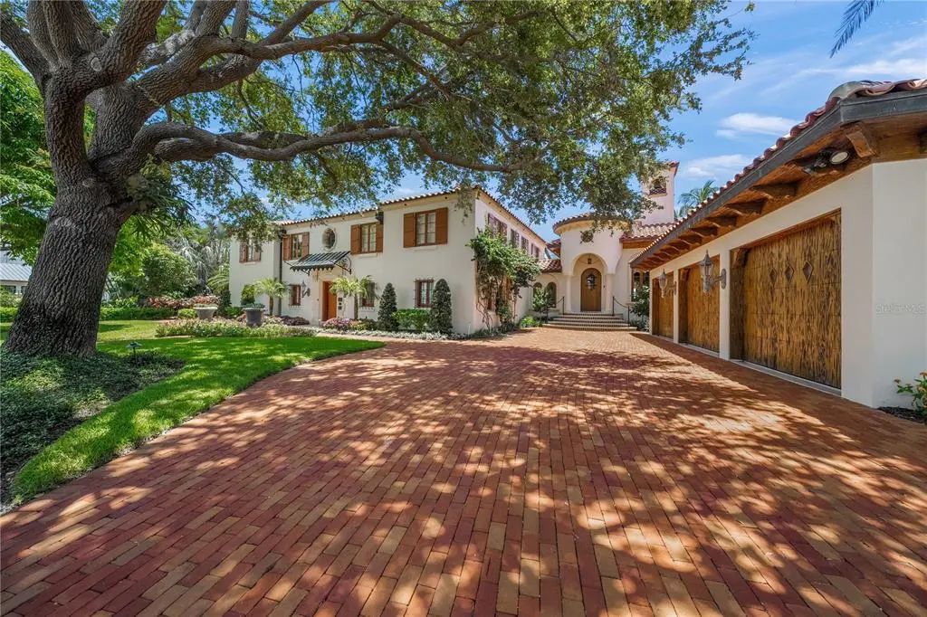 139 S Washington Drive, SARASOTA