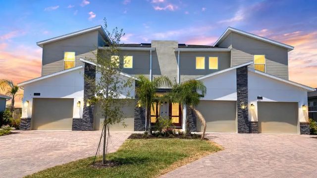 1149 Drop Lane 704, DAVENPORT