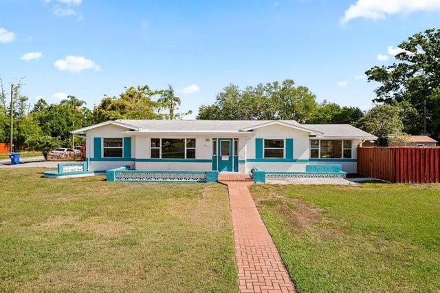 4421 28th Avenue N, ST PETERSBURG