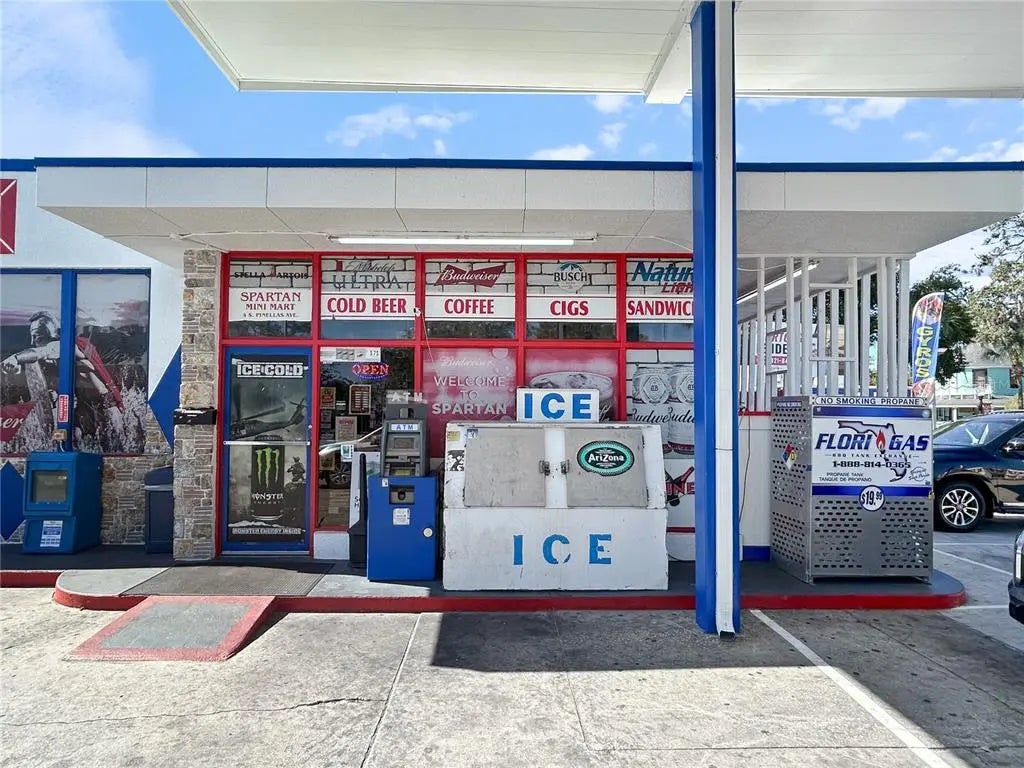 4 S Pinellas Avenue, TARPON SPRINGS