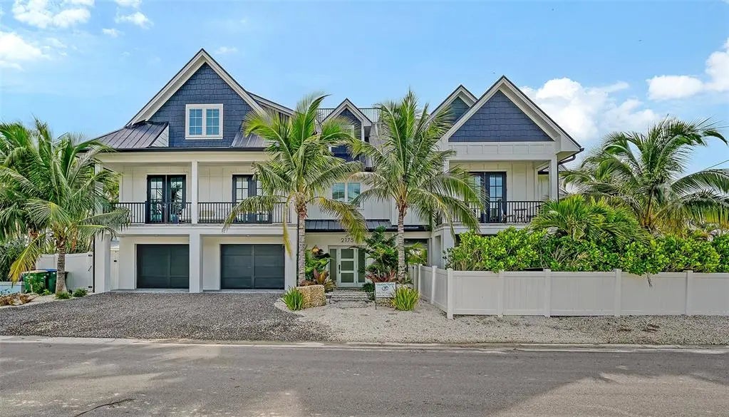 2175 Avenue A, BRADENTON BEACH