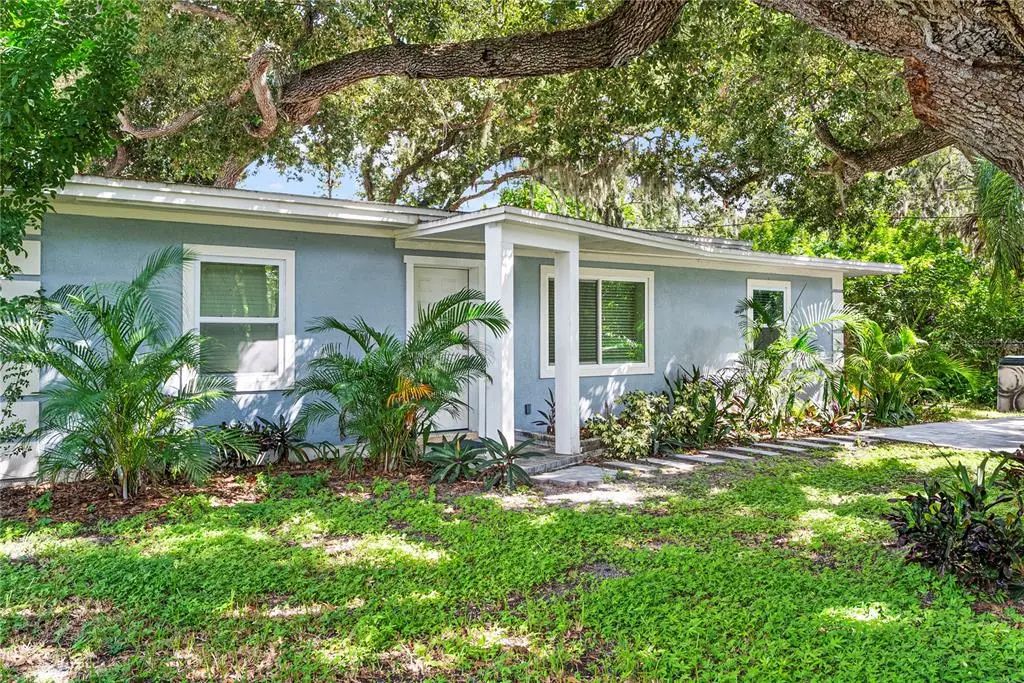 1112 Sunset Avenue, NOKOMIS