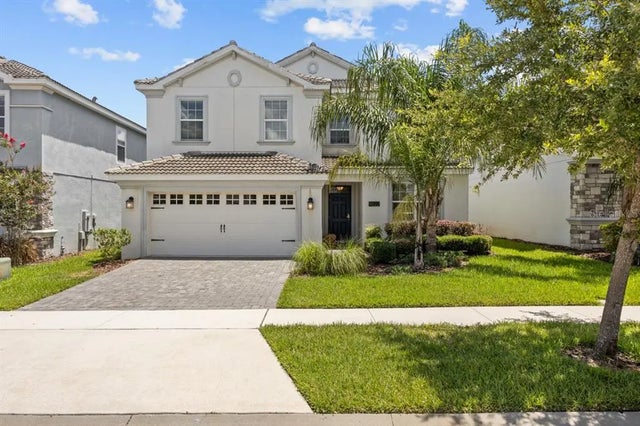 8822 Interlocking Court, DAVENPORT