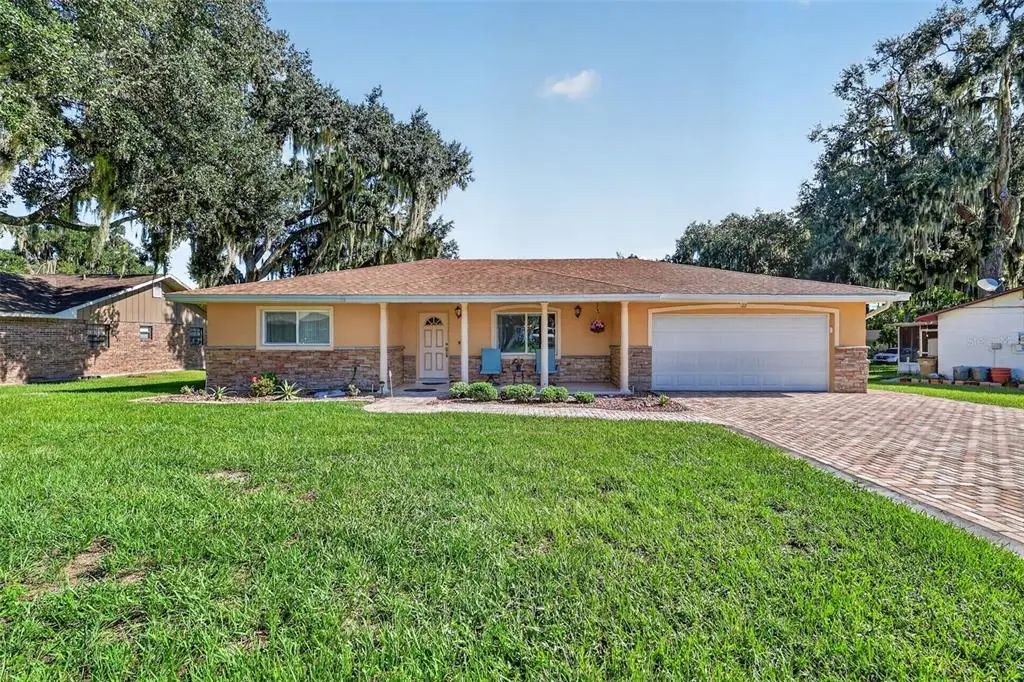 22 E Bay Avenue, YALAHA