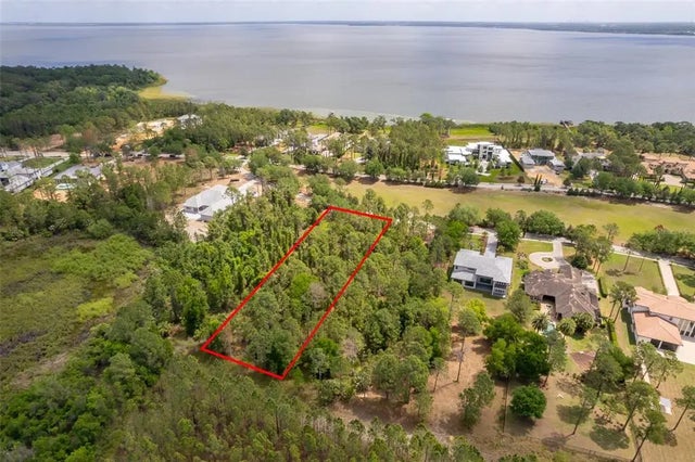 15902 Pendio Drive, BELLA COLLINA