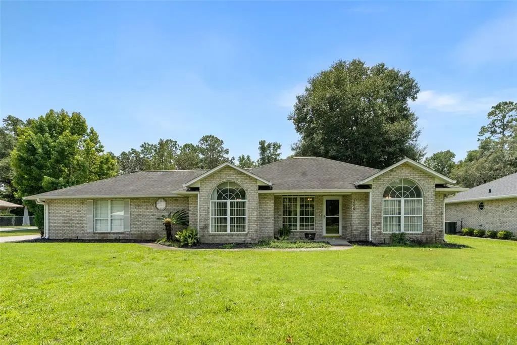 200 Nw Charlotte Glen, LAKE CITY