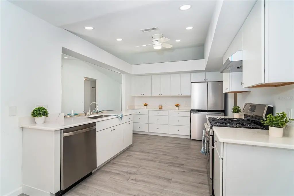 23 of 51 - 15 Bunker Place, ROTONDA WEST, FL