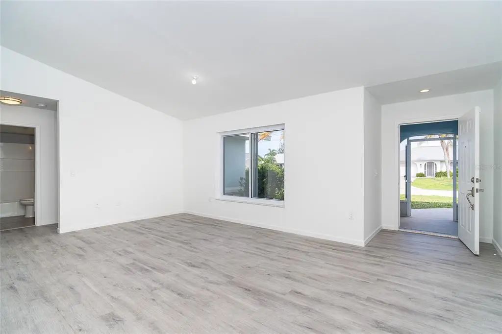 7 of 51 - 15 Bunker Place, ROTONDA WEST, FL