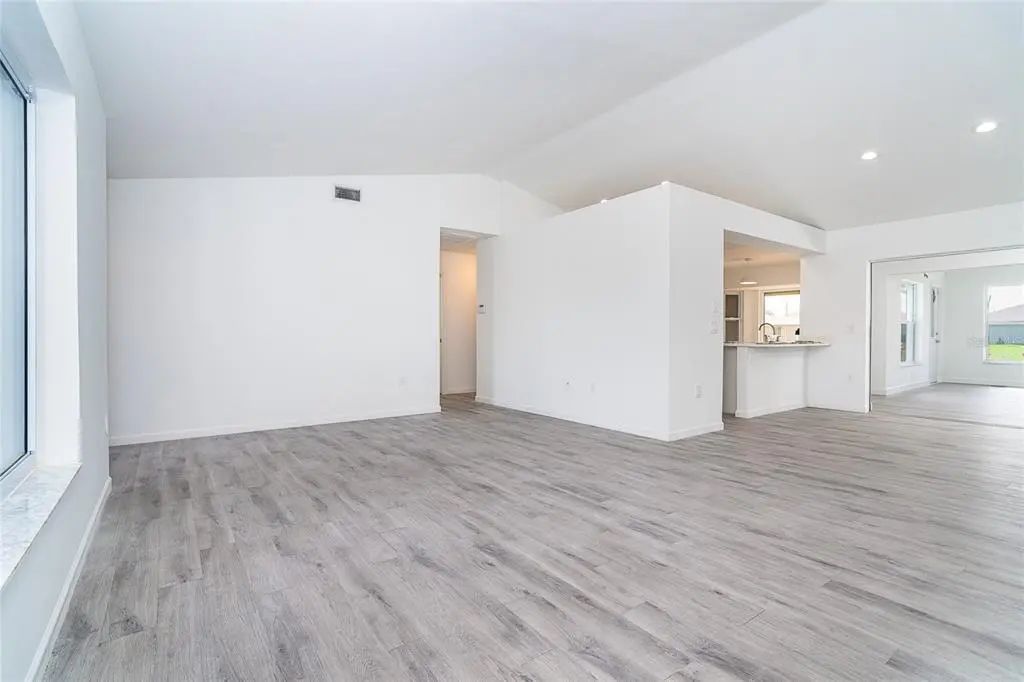 9 of 51 - 15 Bunker Place, ROTONDA WEST, FL