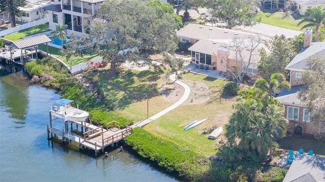 4907 W Spring Lake Drive, TAMPA