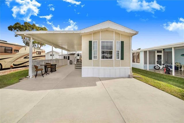 228 Big Pine Avenue S, FROSTPROOF