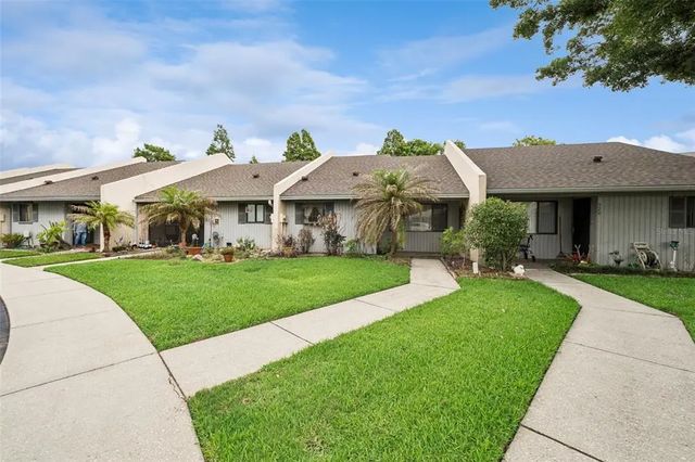 2600 Lucerne Park Road 521, WINTER HAVEN