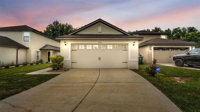 6302 Manitoba Drive, LAKELAND