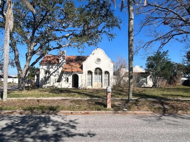 1827 2nd Avenue E, BRADENTON