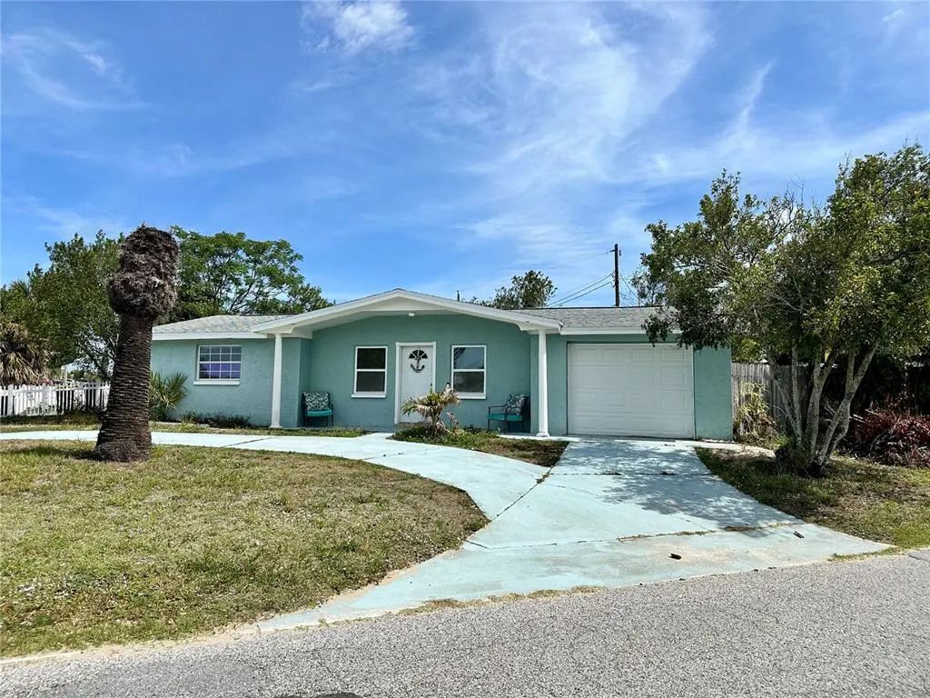 3240 Briar Cliff Drive, HOLIDAY