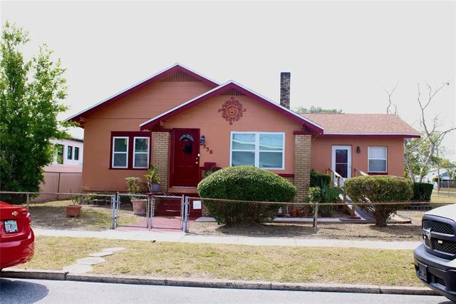 2550 3rd Avenue S, ST PETERSBURG