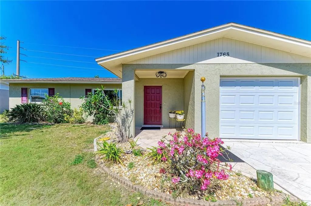 1768 Banyan Drive, VENICE
