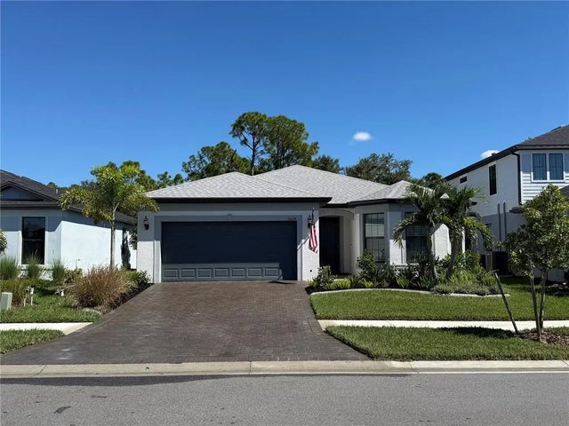 2624 Charter Oak Drive, NORTH PORT