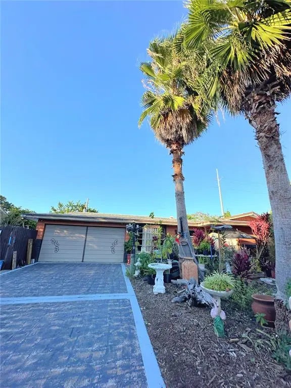 1574 Souvenir Drive, CLEARWATER
