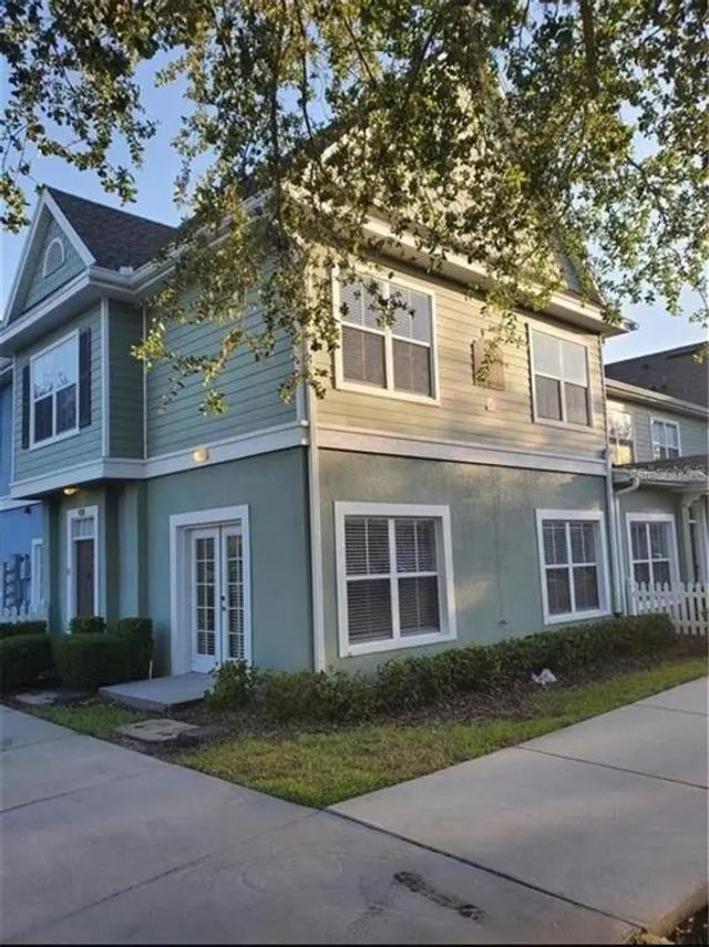 2212 San Vittorino Circle 28-107, KISSIMMEE