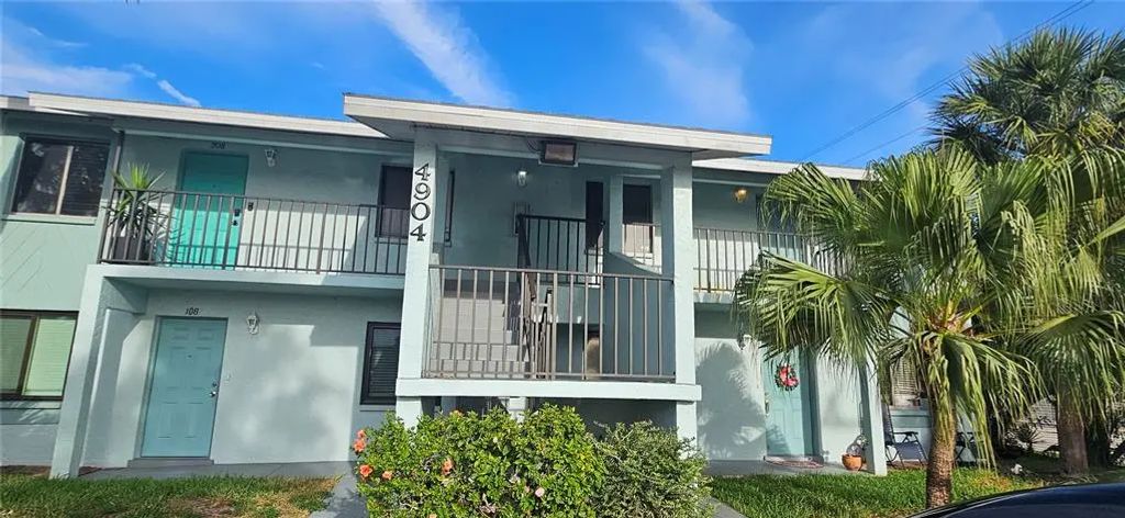 4904 Vincennes Court 209, CAPE CORAL