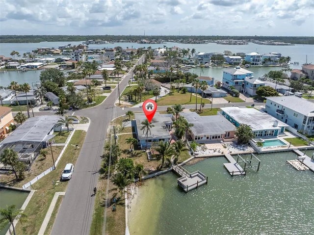 399 161st Avenue, REDINGTON BEACH