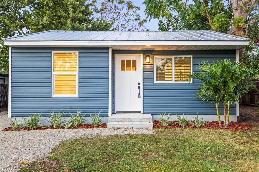 5009 12th Avenue S, GULFPORT