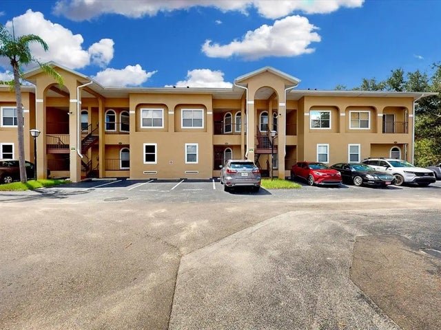 8846 Coral Palms Court A, KISSIMMEE