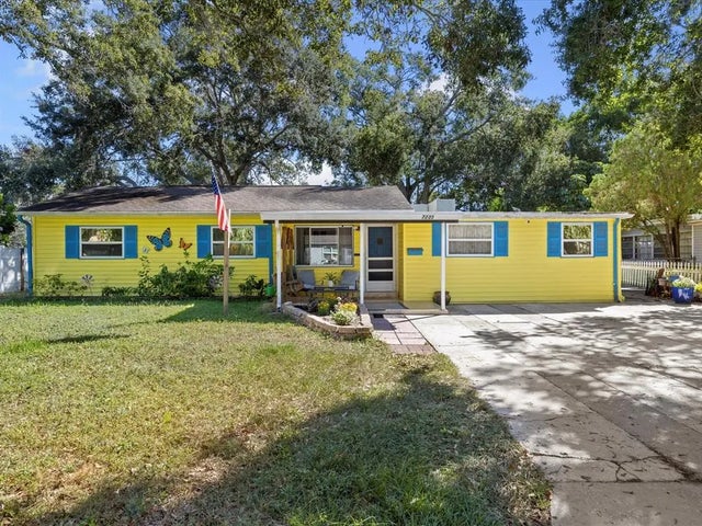 7235 15th St N, ST PETERSBURG